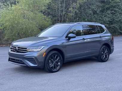 Used 2024 Volkswagen Tiguan SE