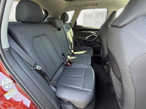 Certified 2025 Audi Q5 Premium AWD/4WD image 18