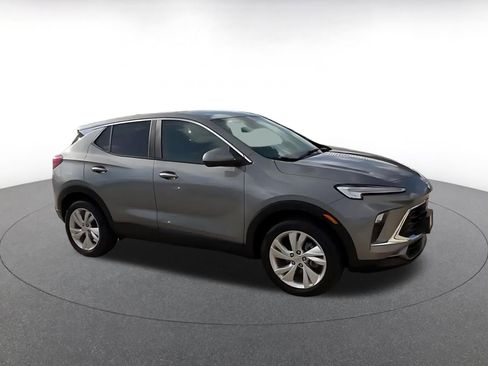 Used 2025 Buick Encore GX Preferred image 2