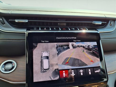 New 2025 Jeep Grand Cherokee L Summit w/ Obsidian Package image 10