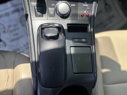 Used 2012 Lexus CT 200h Premium w/ Premium Audio Pkg FWD image 15