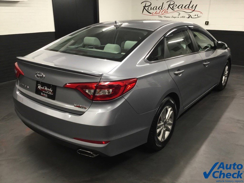 Used 2017 Hyundai Sonata SE FWD image 11