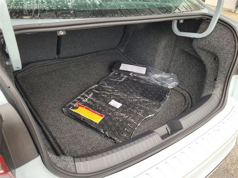 New 2026 Volkswagen Jetta SE image 14