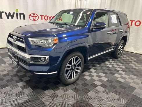Used 2023 Toyota 4Runner Limited image 4