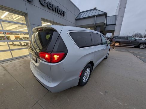 New 2026 Chrysler Voyager LX FWD image 6