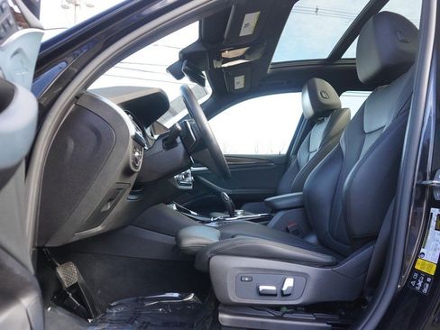 Used 2019 BMW X3 xDrive30i w/ Driving Assistance Package image 32