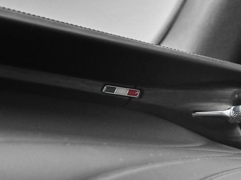 Used 2024 Maserati GranTurismo Modena image 38