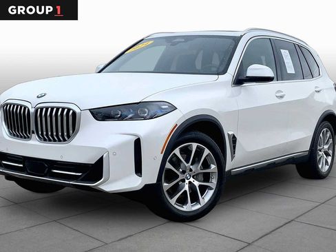 Used 2024 BMW X5 sDrive40i w/ Premium Package RWD image 1