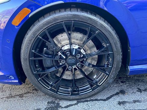 Used 2025 Volkswagen Golf R Black Edition w/ Euro Stye Package image 8