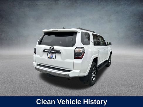 Used 2024 Toyota 4Runner TRD Off-Road Premium image 5