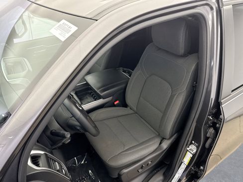 Used 2022 RAM 1500 Big Horn image 11