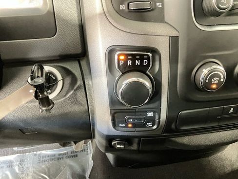 Used 2019 RAM 1500 Express w/ Express Value Package AWD/4WD image 12