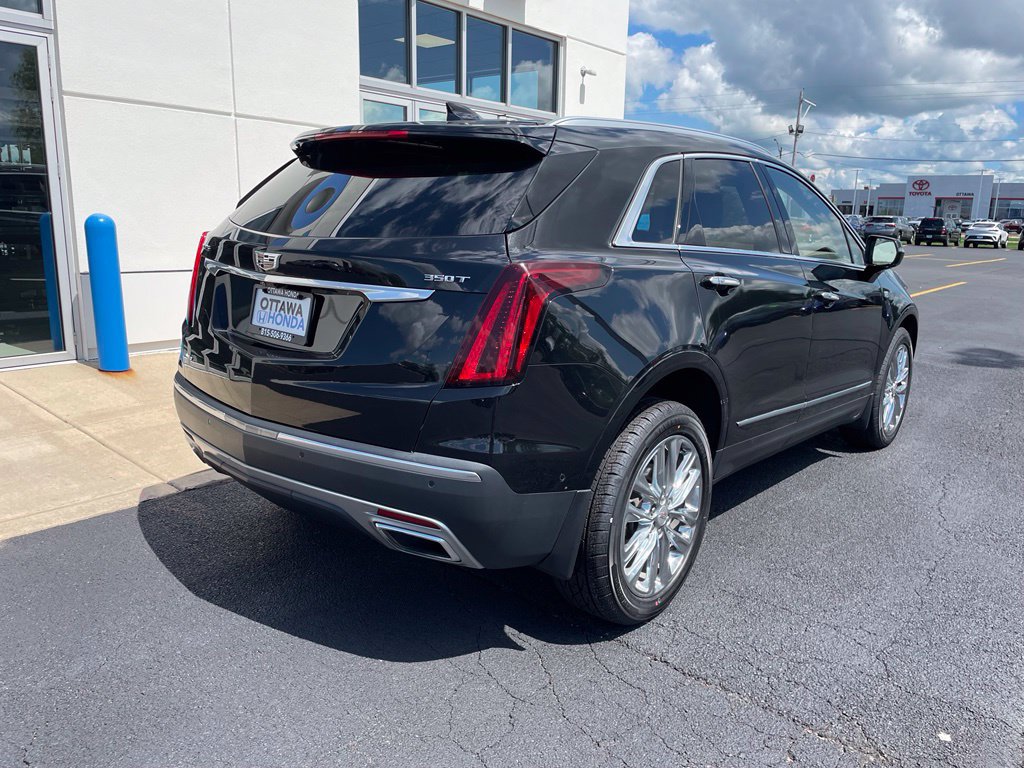 Used 2021 Cadillac XT5 Premium Luxury w/ Platinum Package AWD/4WD image 5