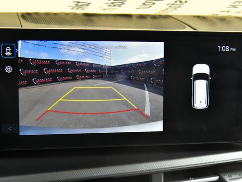 Used 2024 Hyundai Santa Fe SEL image 21