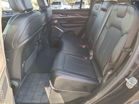 Used 2024 Jeep Grand Cherokee Overland w/ Trailer Tow Package image 21