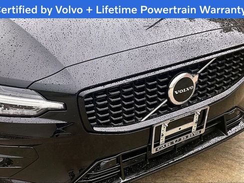 Certified 2024 Volvo S60 B5 Core image 36