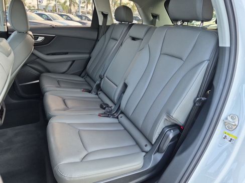Used 2026 Audi Q7 3.0T Premium Plus w/ Premium Plus Package AWD/4WD image 31