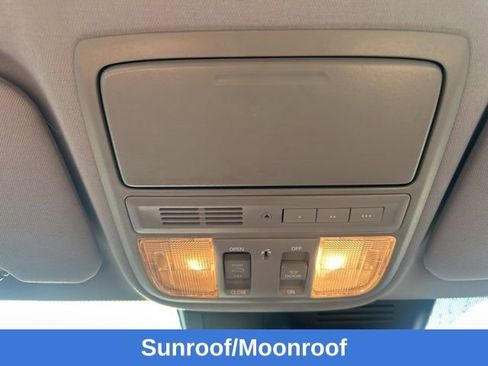 Used 2018 Honda CR-V EX-L image 16