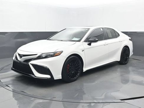 Used 2023 Toyota Camry SE FWD image 25
