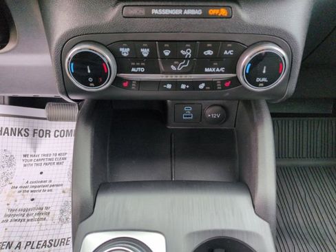 Certified 2023 Ford Escape Active AWD/4WD image 32