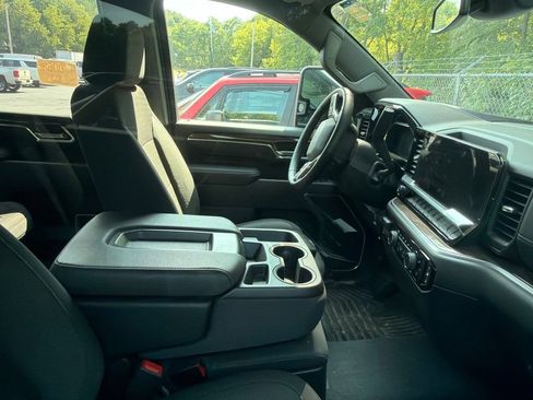 Certified 2026 Chevrolet Silverado 2500 LT AWD/4WD image 5