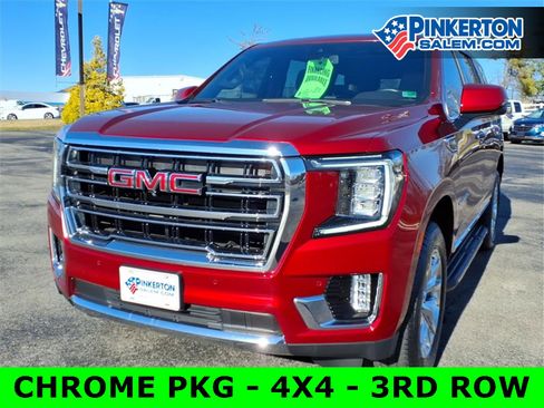 Used 2022 GMC Yukon SLT w/ SLT Premium Package image 9