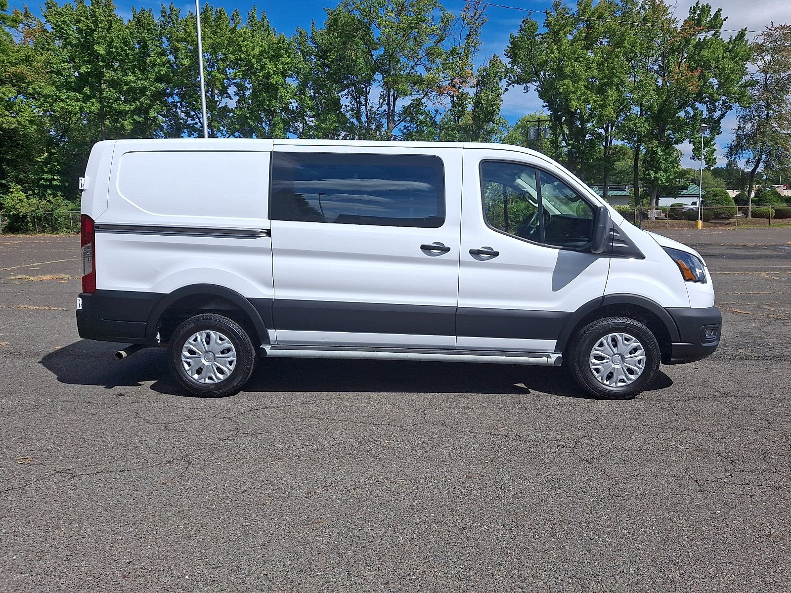Used 2025 Ford Transit 250 Low Roof w/ Exterior Upgrade Package RWD image 8