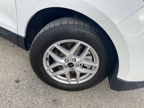 Certified 2024 Ford Edge SEL image 37