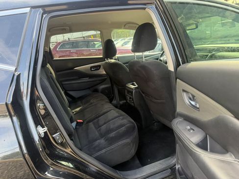 Used 2018 Nissan Murano SV AWD/4WD image 28