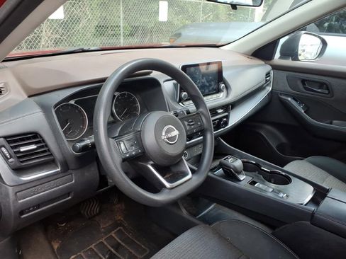 Used 2022 Nissan Rogue S FWD image 6