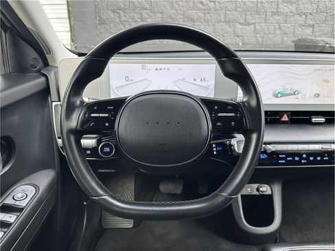 Used 2024 Hyundai Ioniq 5 SE AWD/4WD image 18