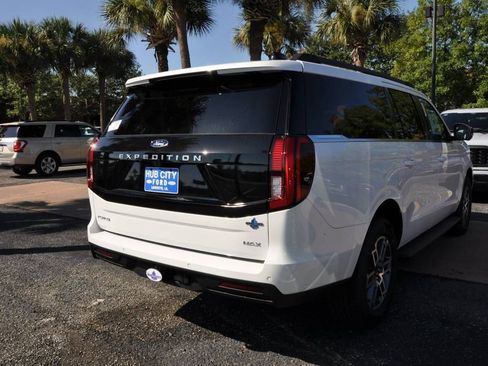 New 2025 Ford Expedition Max Active image 5
