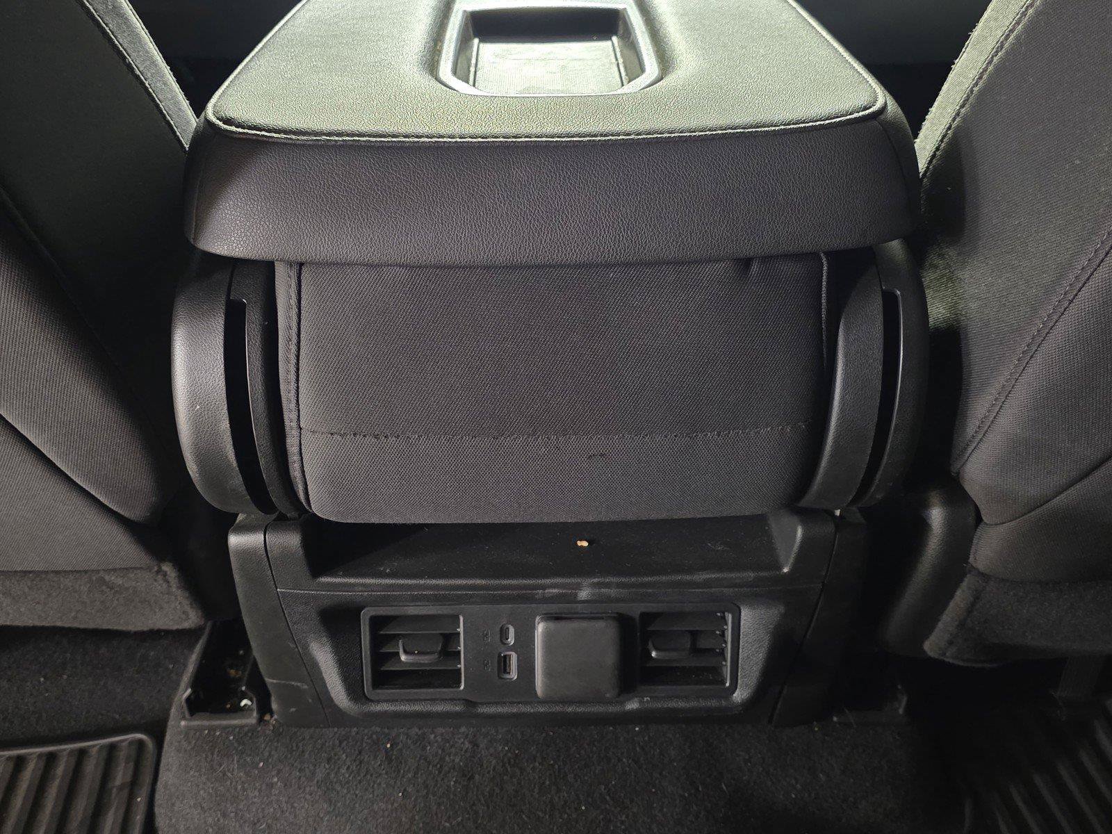 Used 2025 Chevrolet Silverado 1500 LT AWD/4WD image 12