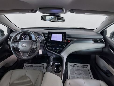 Used 2023 Toyota Camry SE FWD image 12
