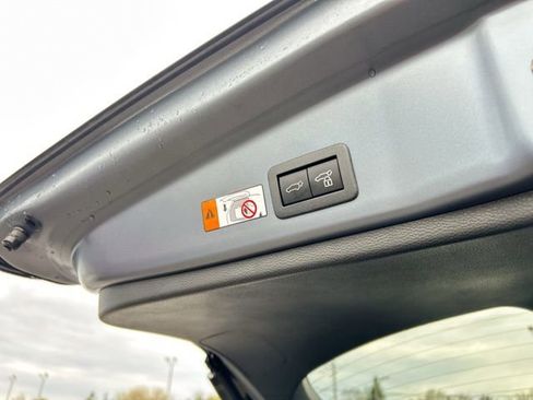 Used 2026 Toyota Corolla Cross XLE w/ Convenience Package image 11