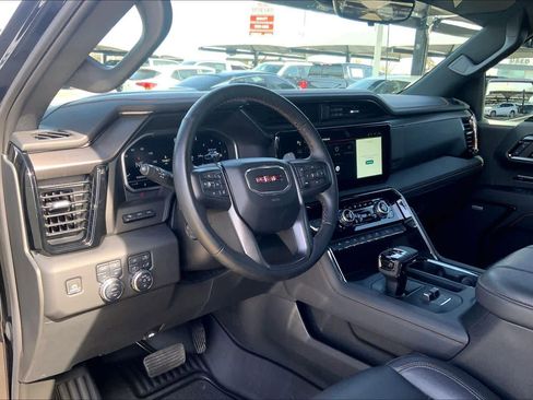 Certified 2023 GMC Sierra 1500 AT4 w/ Technology Package image 17