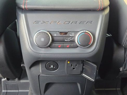 New 2026 Ford Explorer ST-Line w/ ST-Line Street Pack image 19