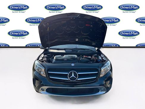 Used 2017 Mercedes-Benz GLA 250 w/ Premium Package image 32