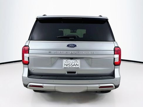 Used 2024 Ford Expedition XLT AWD/4WD image 6