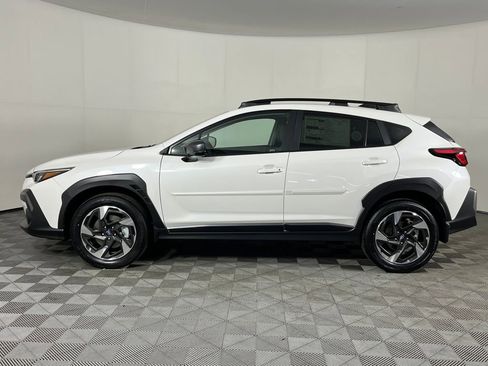 New 2026 Subaru Crosstrek 2.5i Limited w/ Crosstrek Mirror Package image 9