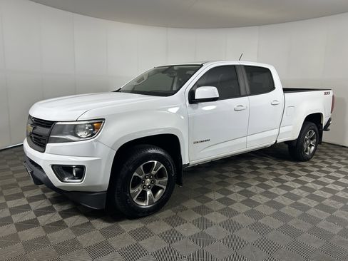 Used 2017 Chevrolet Colorado Z71 AWD/4WD image 1