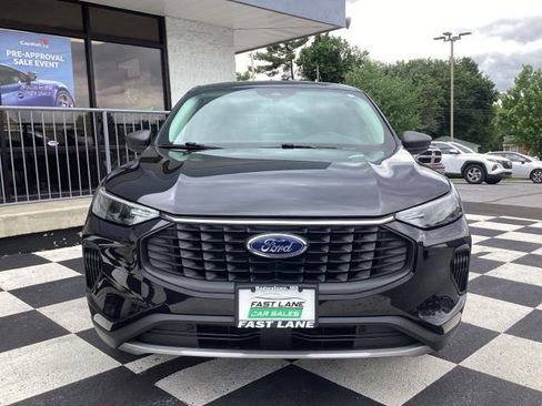 Used 2024 Ford Escape Active FWD image 3