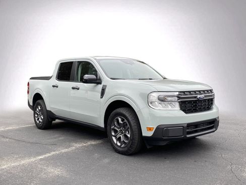 Used 2024 Ford Maverick XLT w/ XLT Luxury Package image 2