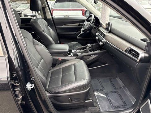 Used 2021 Kia Telluride EX w/ EX Premium Package image 9