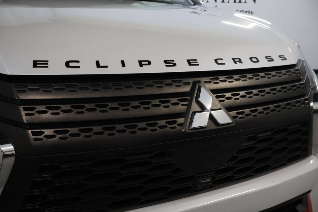Used 2023 Mitsubishi Eclipse Cross Ralliart AWD/4WD image 9