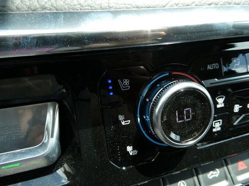 New 2026 GMC Sierra 1500 Denali AWD/4WD image 24