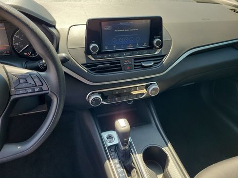 Certified 2024 Nissan Altima 2.5 S FWD image 19