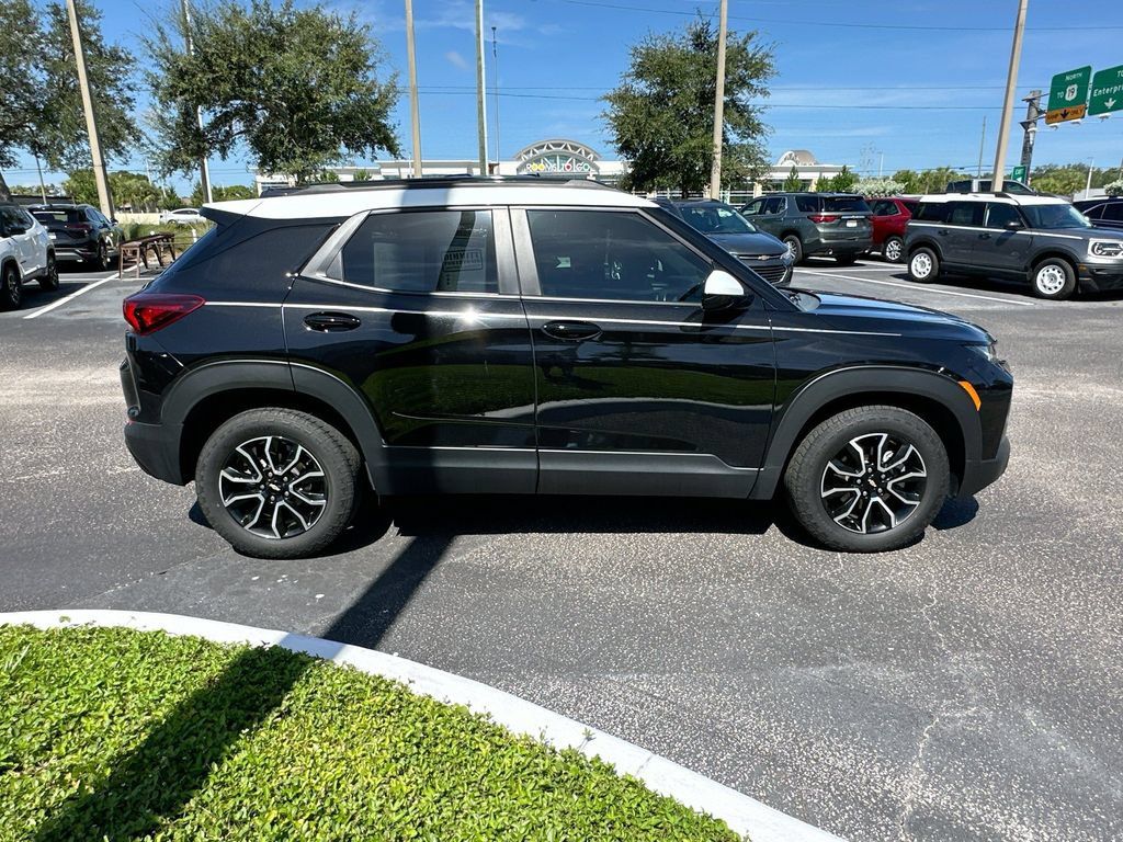 Certified 2023 Chevrolet TrailBlazer ACTIV w/ Convenience Package FWD image 4
