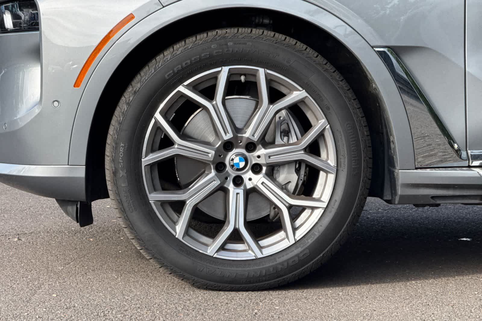 Used 2026 BMW X7 xDrive40i AWD/4WD image 28