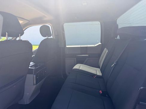 Used 2018 Ford F150 XL w/ Equipment Group 101A Mid AWD/4WD image 8